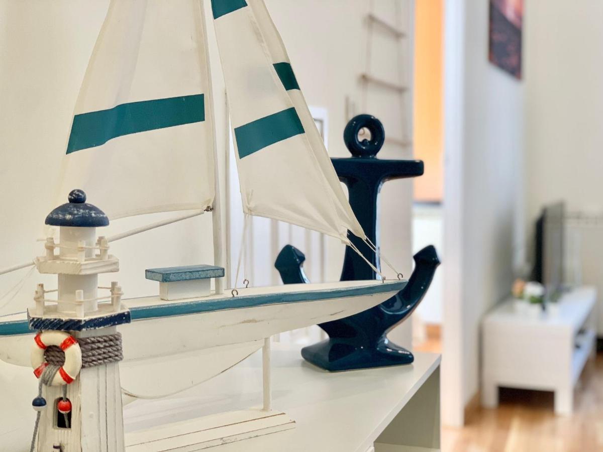 Precioso Apartamento En El Casco Vello De Vigo Eksteriør billede